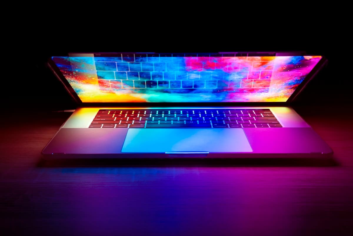 TitanBook G15